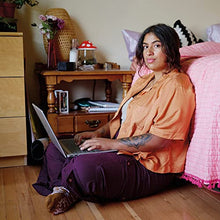 Load image into Gallery viewer, HP 15.6 inch Laptop PC, Processor: 13th Generation Intel® Core™ i7, Graphics: Intel® Iris® Xe Graphicsc, 16 GB DDR4-3200 MHz RAM, 512GB SSD (Silver, 15-fd0099nr)