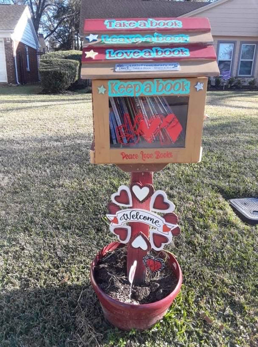 Brother Albert 4X, Donates Books to Community Birdhouse in Southeast Houston